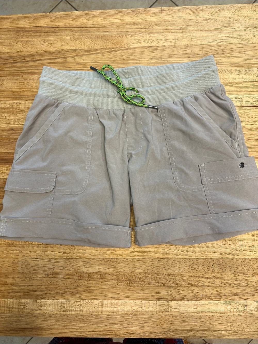 Columbia Sandy River Shorts, Khaki, Small